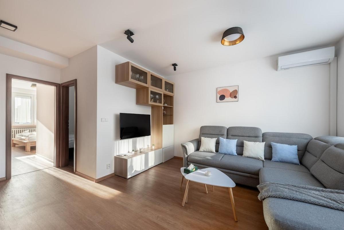 Sports District 2 Bedroom * Prague